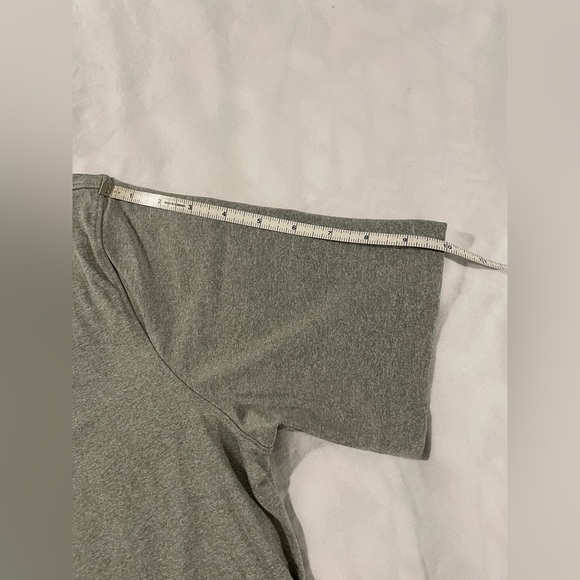 NWOT Land’s End Men’s Gray Medium Sized Polo - Picture 5 of 5